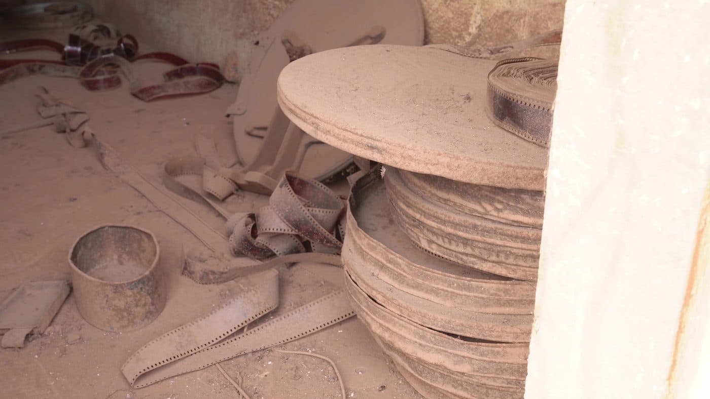 Au cimetière de la pellicule — image 3