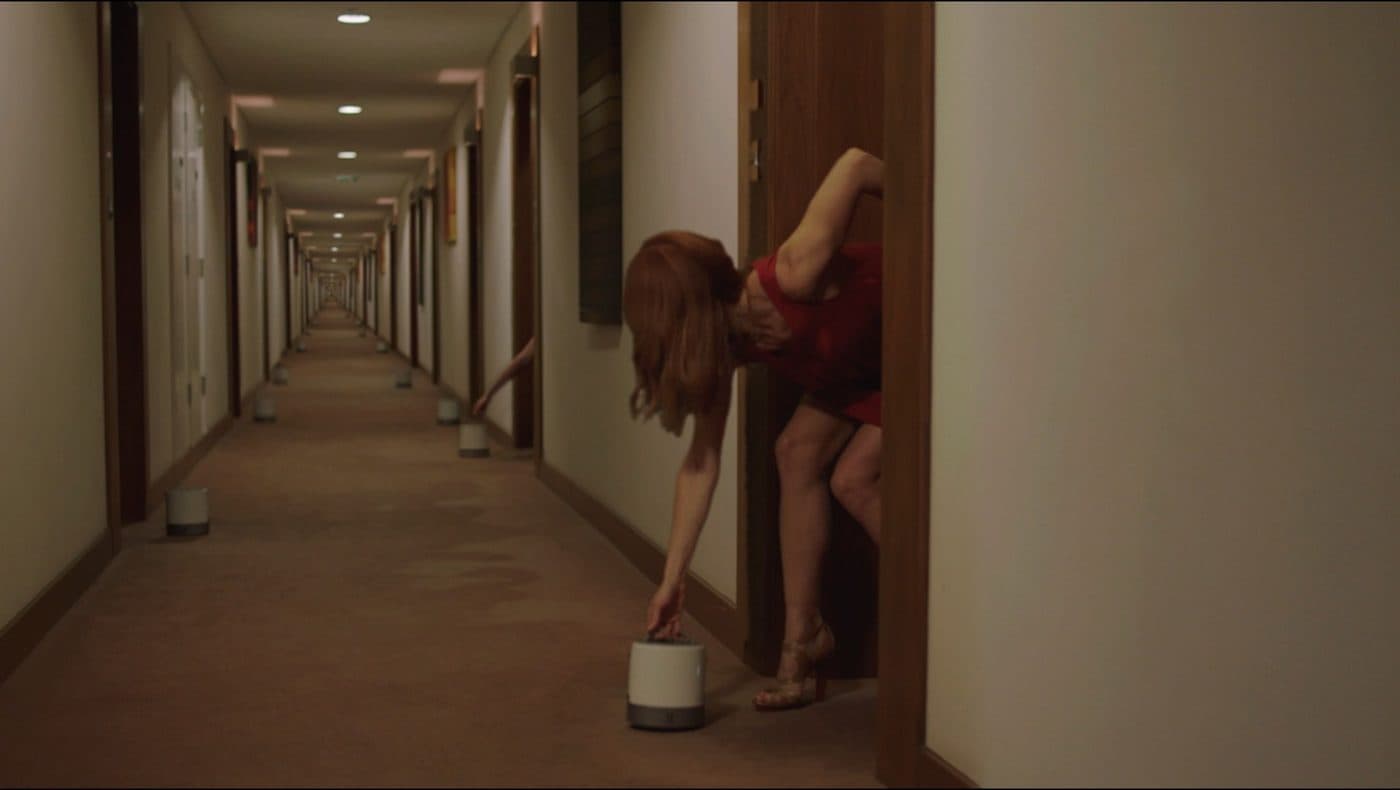 It's not safe outside — image 4